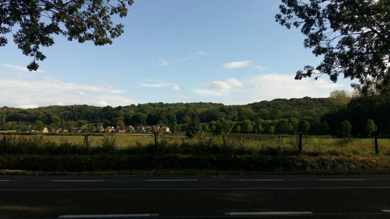 B&B De Maaskei Geulle エクステリア 写真